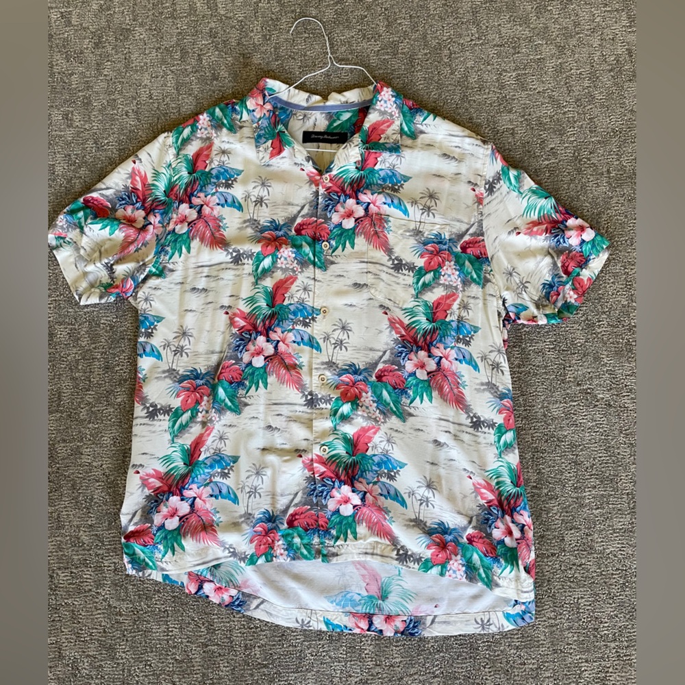 Tommy Bahama Tropical Floral Casual Button Down Shirt